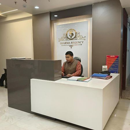 Hotel Sharma Regency Lucknow Bagian luar foto