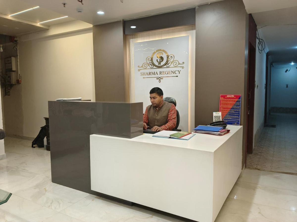 Hotel Sharma Regency Lucknow Bagian luar foto